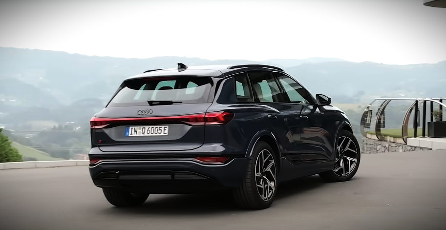 Audi e-tron: A luxury SUV क्या है खास ! 5.7s में 0 से 100